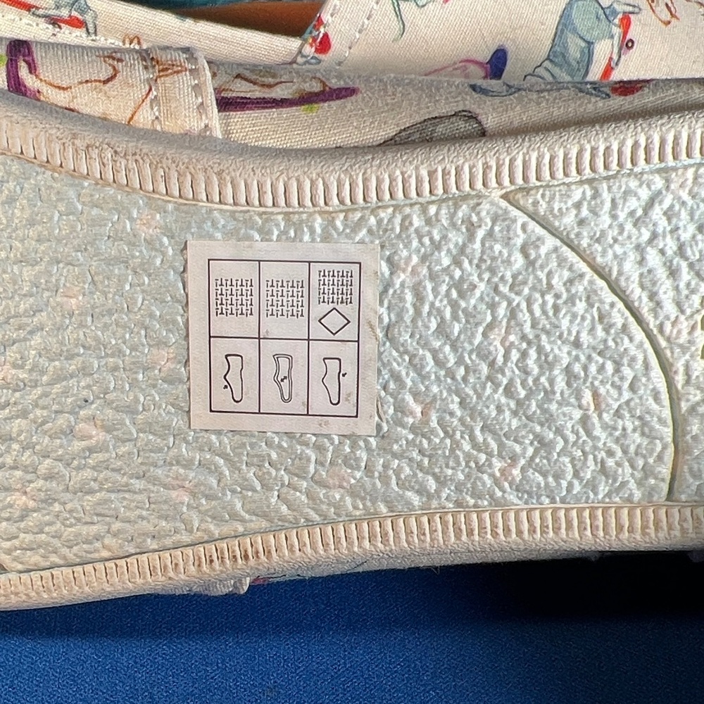 Skechers BOBS for Dogs Cream Slip-On Shoes with Colorful Print - Picture 9 of 9
